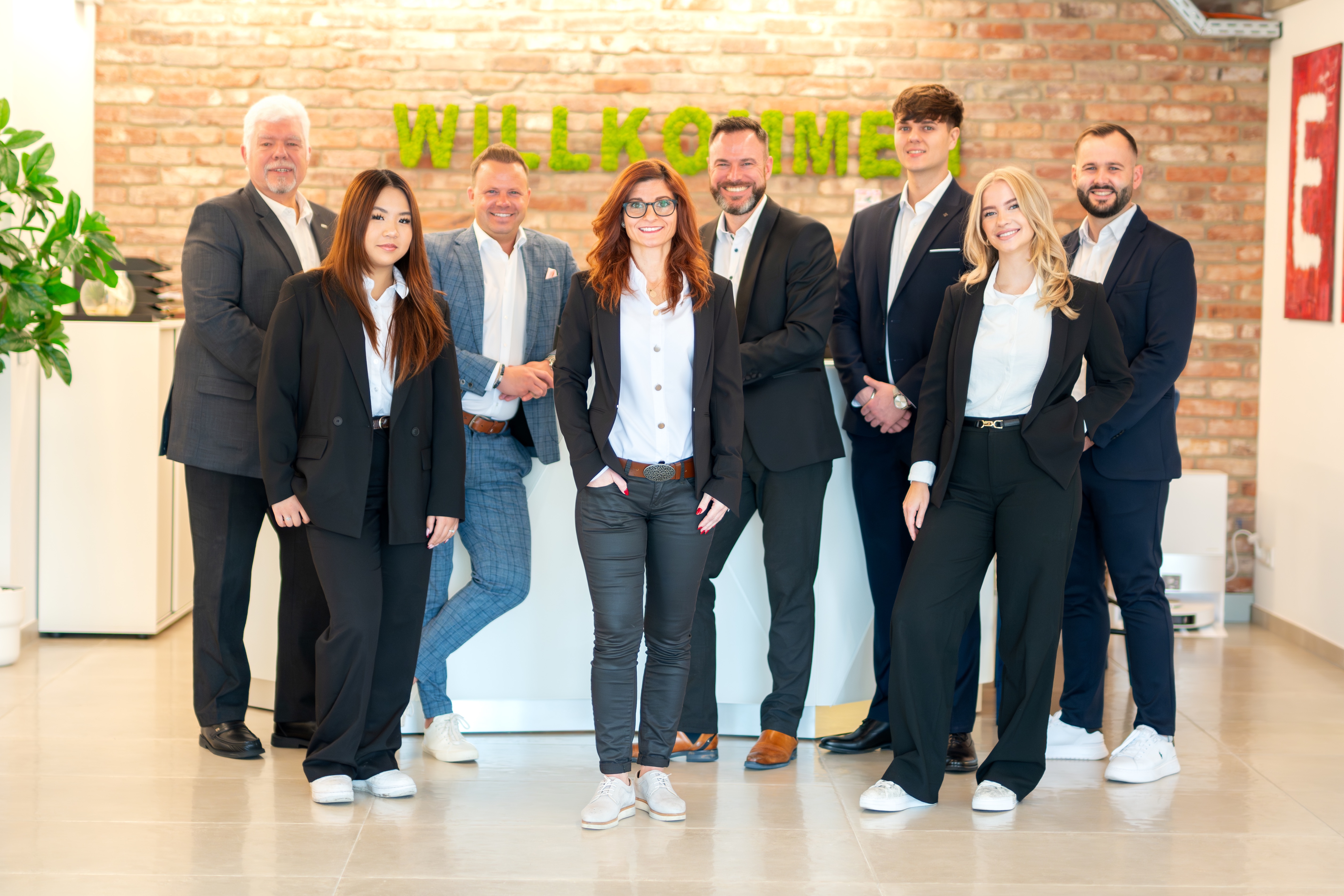 Firmenfotoshooting Beispiel – professionelle Unternehmensfotos vor Ort, DDA